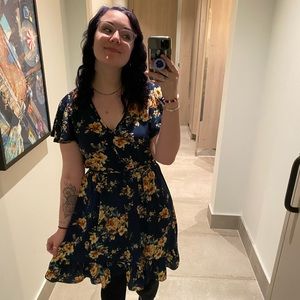 Meet your Posher, Rayne